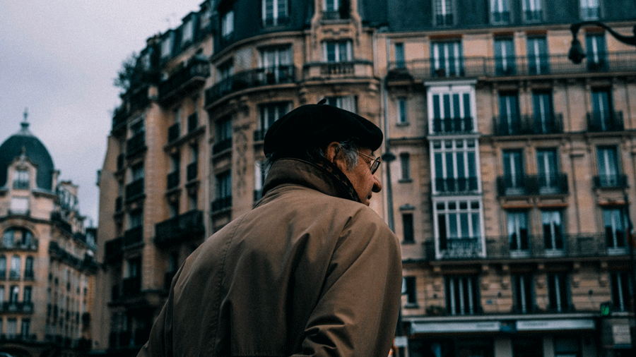 Carte des huit départements franciliens et leurs dispositifs pass senior