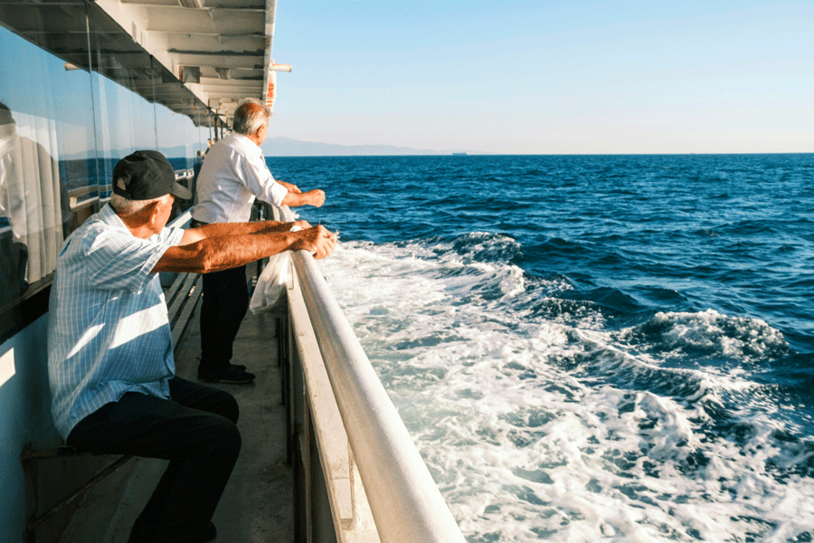 Démarches pour obtenir un pass senior en Île-de-France : pièces et étapes
